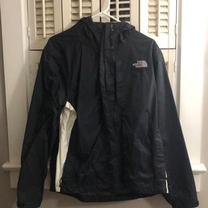 Women’s north face rain coat